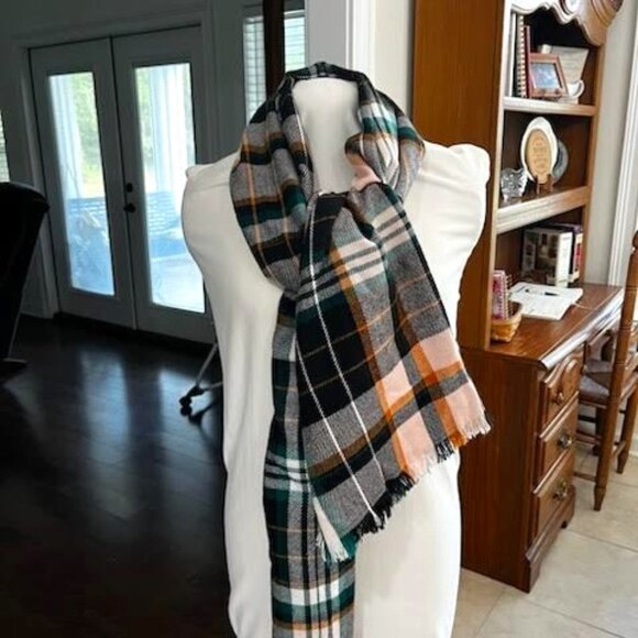 GAP Accessories - GAP Striped Scarf NWT Accessories Wrap Soft Cozy Warm Classic Preppy